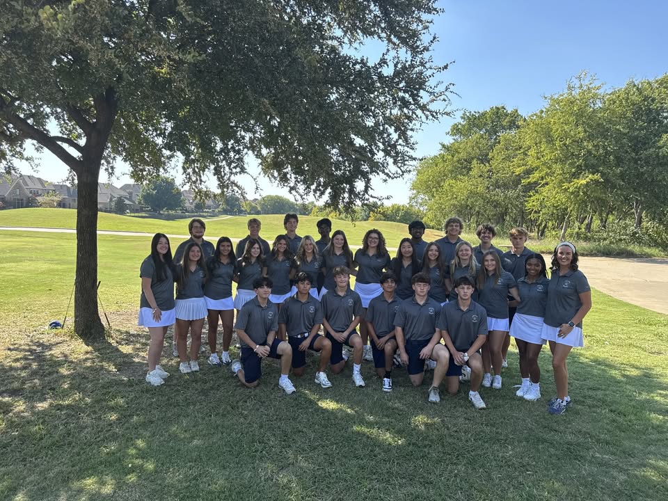Lone Star High School boys and girls golf teams on the course